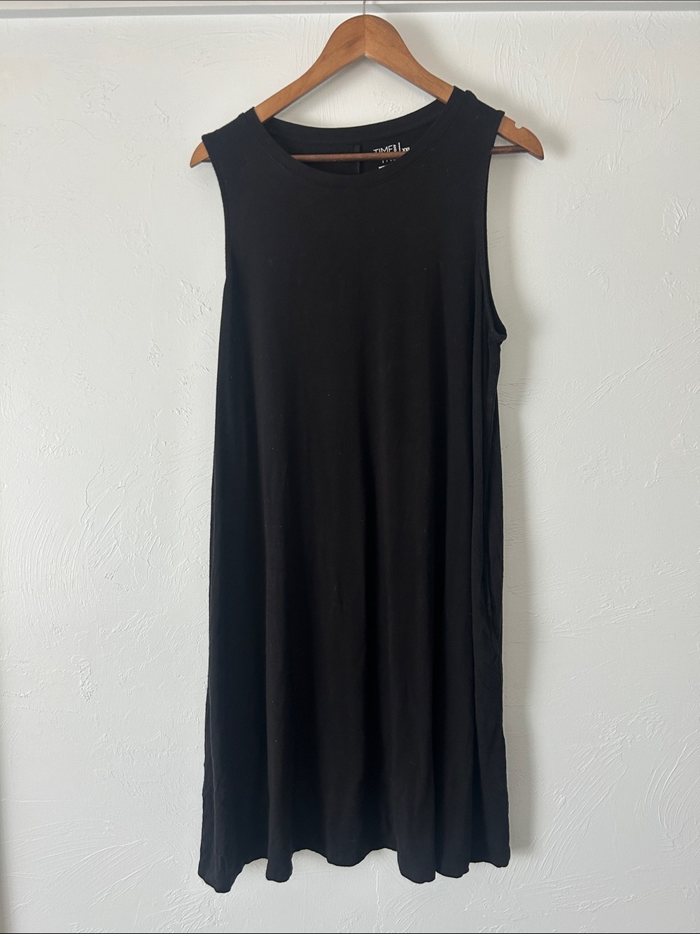 Time and Tru Black Sleeveless A-Line Dress